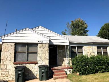 Main picture of 4501 SE 20th St