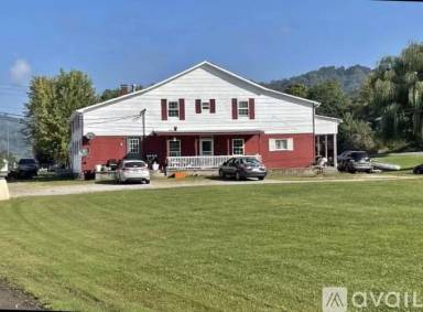 Main picture of 309 Plum St