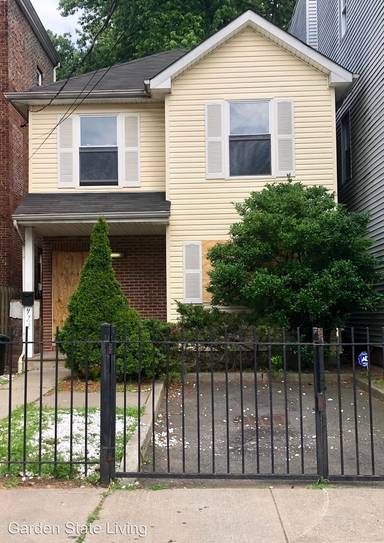Main picture of 422 S 17th St