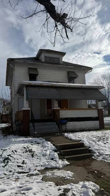Main picture of 453 Baldwin Ave