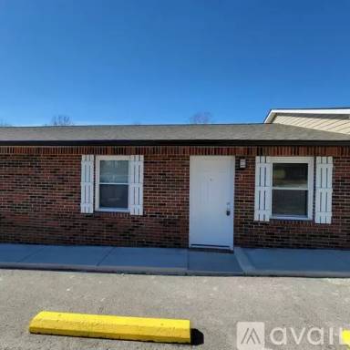 Main picture of 2301 Lakeland Dr