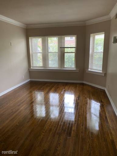 Main picture of 2648 E 78th St