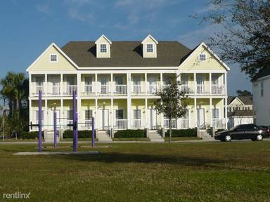 Main picture of 3320 Monterey Square Ln