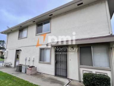 Main picture of 1977 Woodglen Ln
