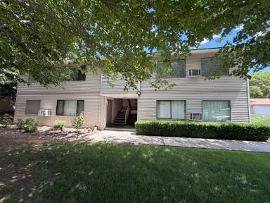 Main picture of 623 N Baker Ave