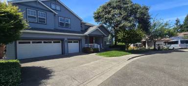 Main picture of 7576 Meadowlark Dr
