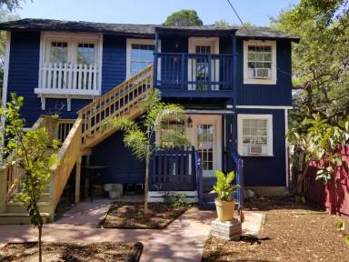 Main picture of 878 10th Ave S