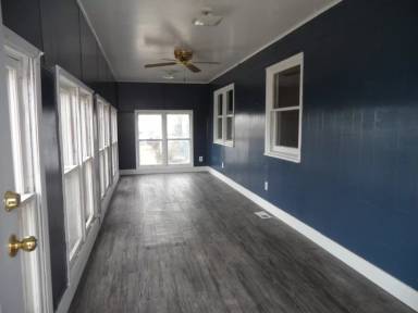 Main picture of 803 E Lyon St