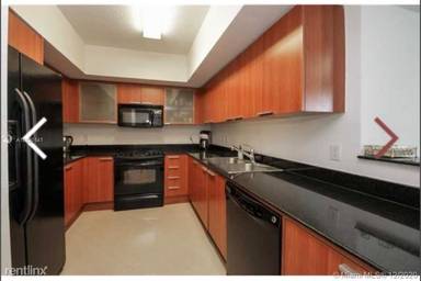Main picture of La Perla Condo