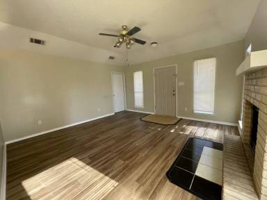 Main picture of 2305 Purser Dr