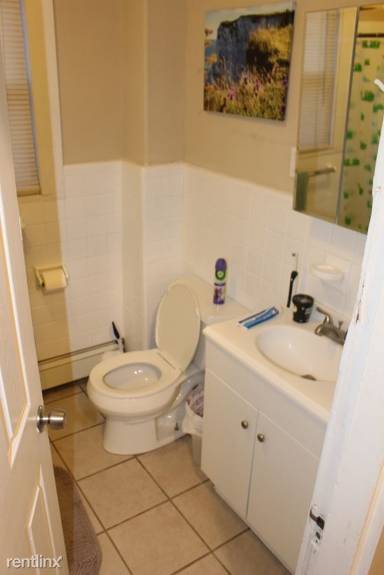 Main picture of 73 Chestnut Hill Ave