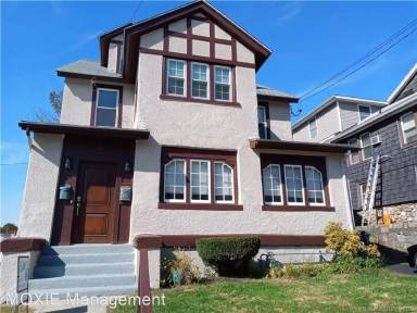Main picture of 10 Rosemary St