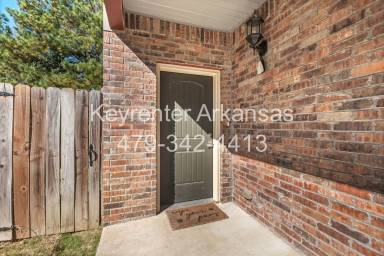 Main picture of 1225 N Sicily Ln