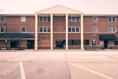 Main picture of 4 Walker Ave