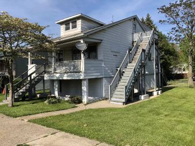Main picture of 4333 Clark