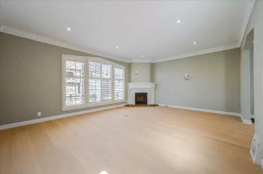 Main picture of 66 Tiffany Ave