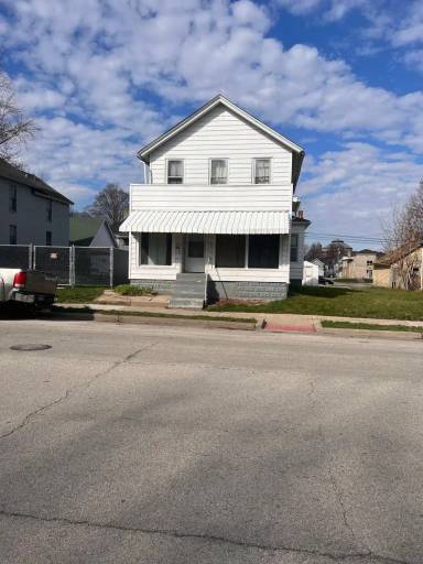 Main picture of 732 24th St