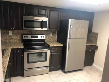 Main picture of 545 SW 113th Way