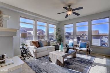 Main picture of 10184 Park Meadows Dr