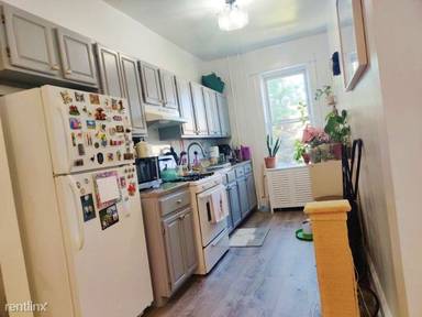 Main picture of 3276 38th St
