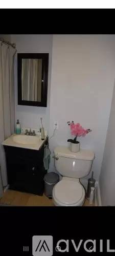 Main picture of 42 Linden St