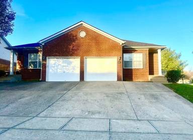 Main picture of 867 Melanie Ln