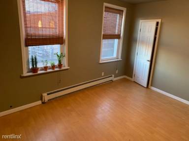 Main picture of 1000 Market St