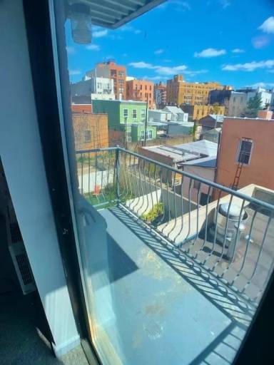 Main picture of 2735 21st St
