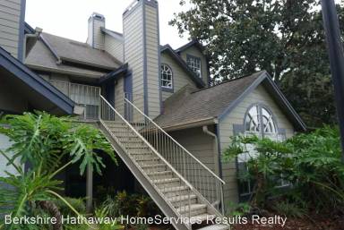 Main picture of 958 Newcastle Cir