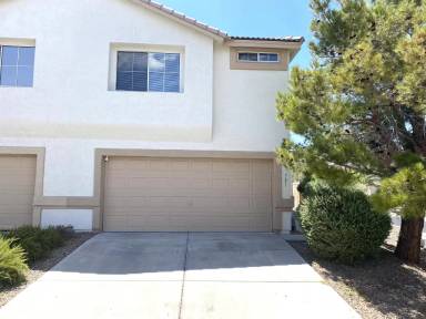 Main picture of 701 Spotted Eagle St