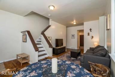 Main picture of 1619 W Master St