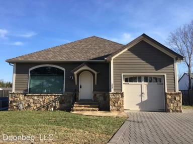 Main picture of 153 Doonbeg Ct