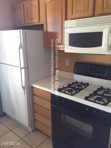 Main picture of 16 Fisher Ave