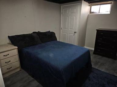 Main picture of 819 Thatcher Ave