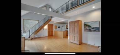 Main picture of 2208 Milwaukee Ave