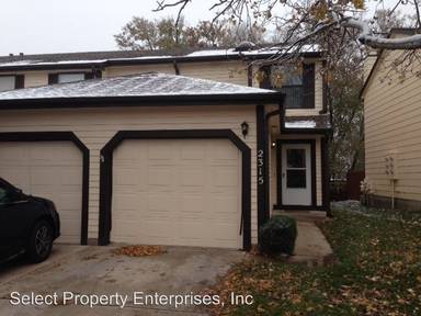 Main picture of 2315 Lexington Village Ln