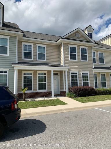 Main picture of 106 Governors Blvd