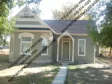 Main picture of 3322 S Main St
