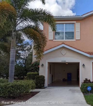 Main picture of 10064 Via Colomba Cir