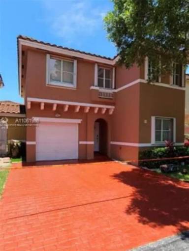 Main picture of 14906 SW 104th St
