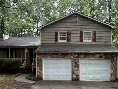 Main picture of 133 Fox Ridge Ct