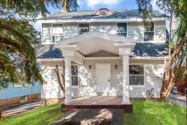 Main picture of 3269 Berkshire Rd