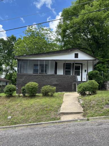 Main picture of 4418 43rd Pl N