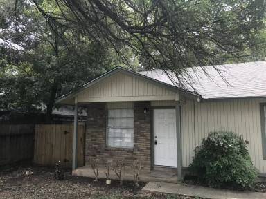 Main picture of 5215 Meadow Rise St