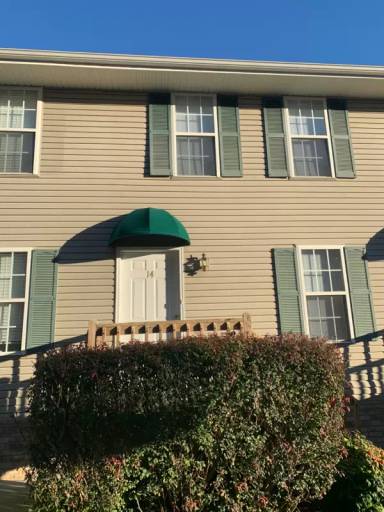 Main picture of 24 Lake Village Ct