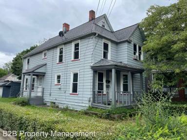 Main picture of 2051 Robin St