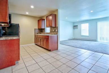 Main picture of 1028 Abbey Ct