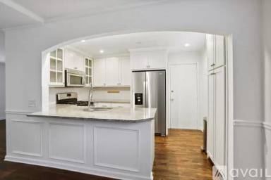 Main picture of 3660 Peachtree Rd NE