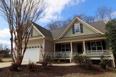 Main picture of 7124 Blue Juniper Ct
