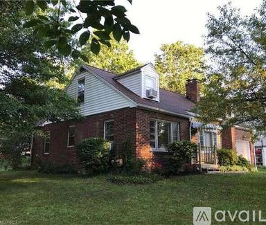 Main picture of 1704 Athena Dr